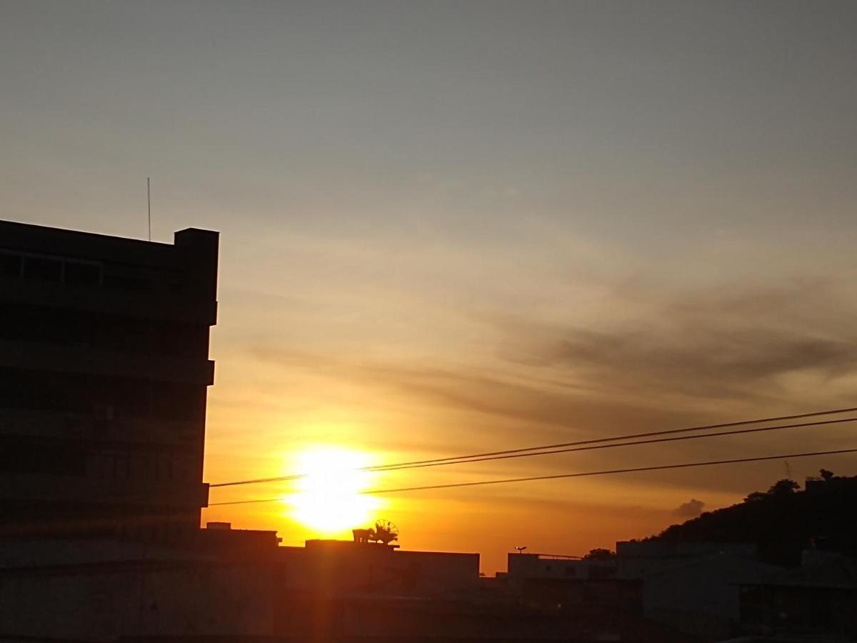 Apartamento Aconchegante No Centro De Cabo Frio Dış mekan fotoğraf